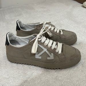 Off White Sneakers